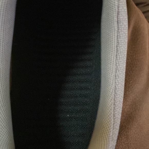 Nike - Picture 5 of 8